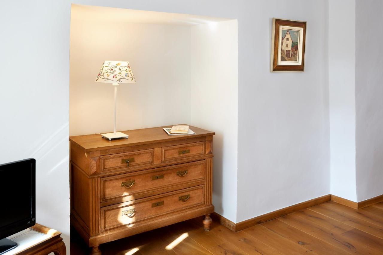 Quellenhof - Wohnen Im Denkmal - Wohnung "Ahr" ブランケンハイム エクステリア 写真